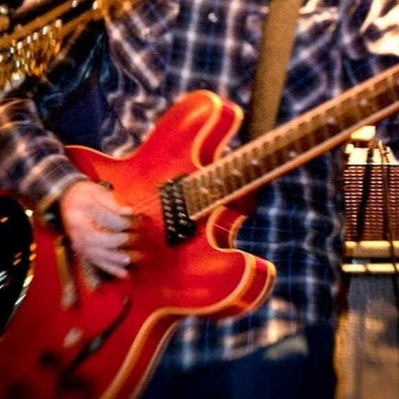 Meet your Posher, Cassie - Picture 1 of 1